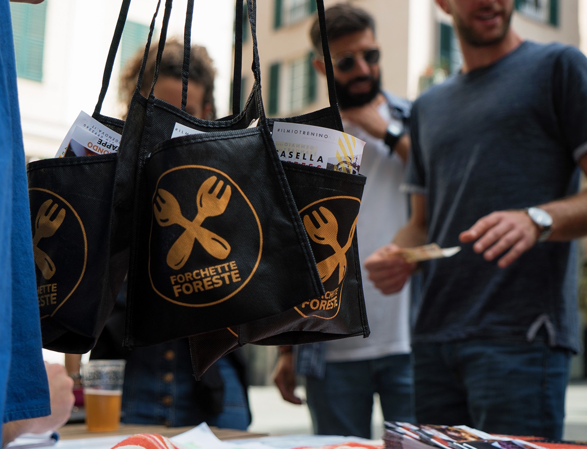 🍻 Forchette Foreste a Genova: il giro del mondo in 7 piatti (e una tappa brassicola imperdibile)