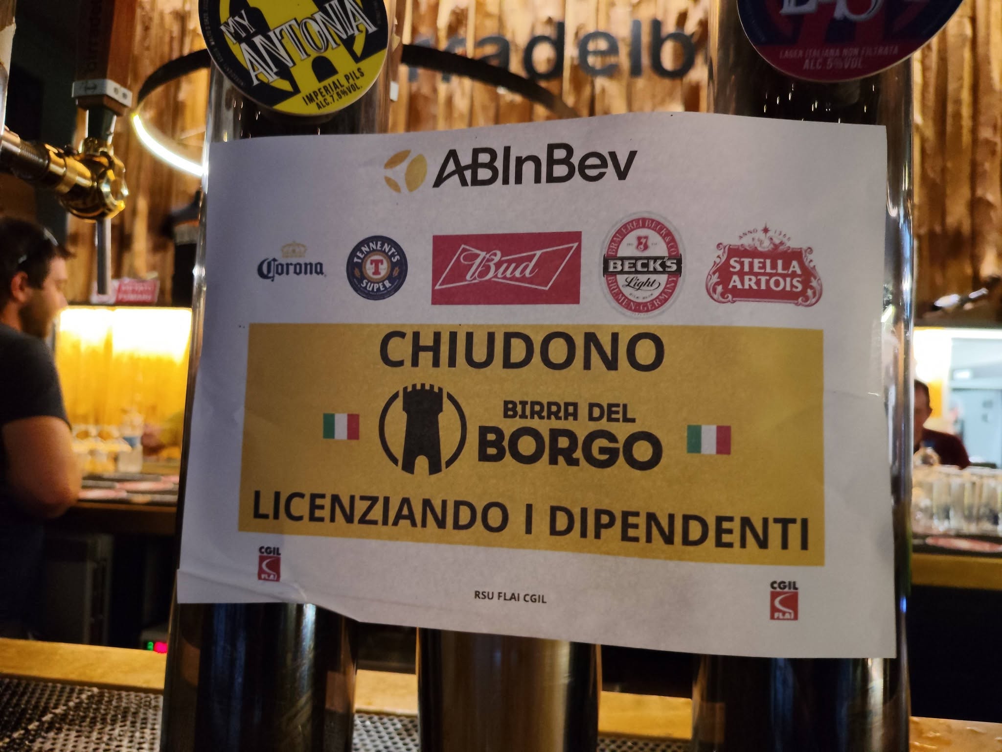 «Prima ci hanno comprato, poi ci hanno cancellato»: così il colosso della birra ha spento le spine di Birra del Borgo